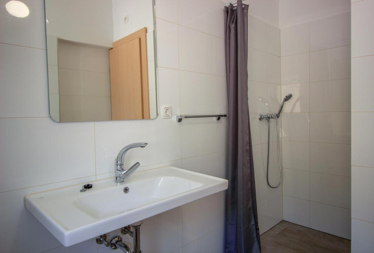 Apartments Zina ロクヴァ・ロゴズニツァ エクステリア 写真